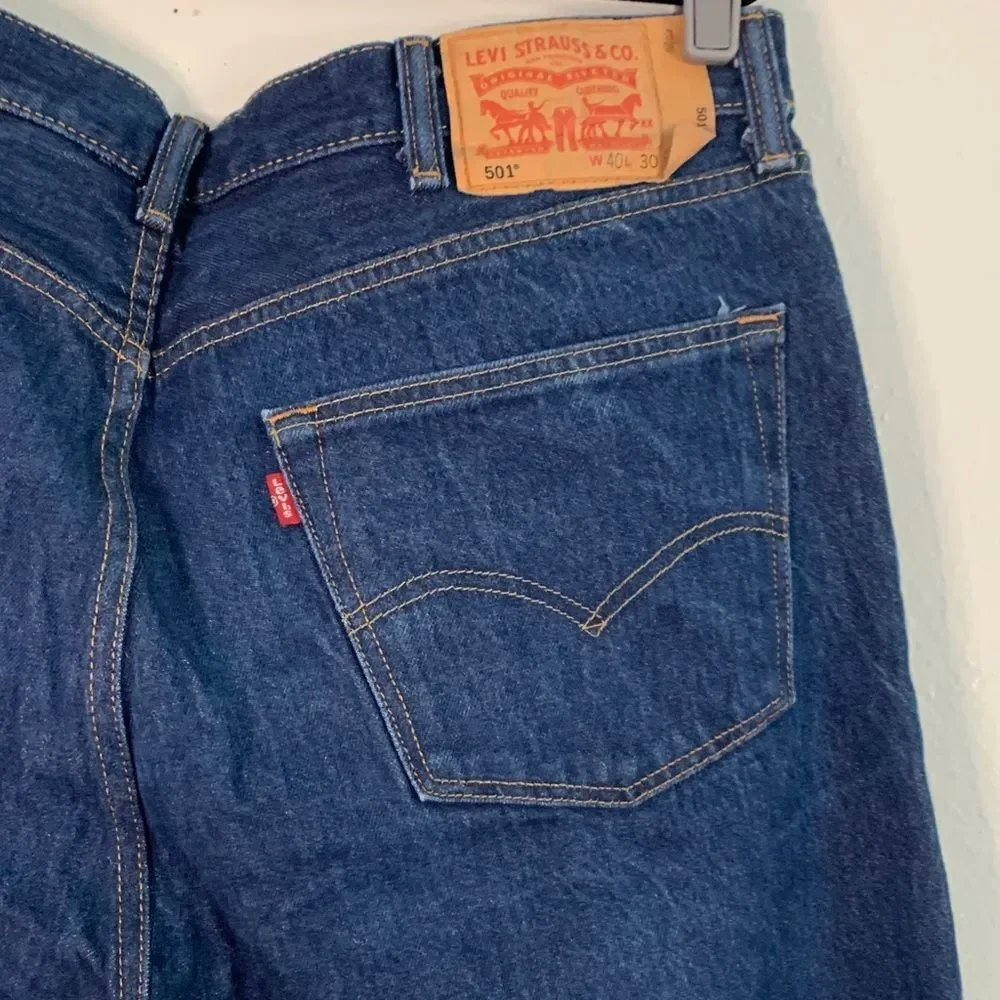 Levi’s 501 Original Fit Jeans Men’s 40x30 Dark Wash Button Fly Classic Straight